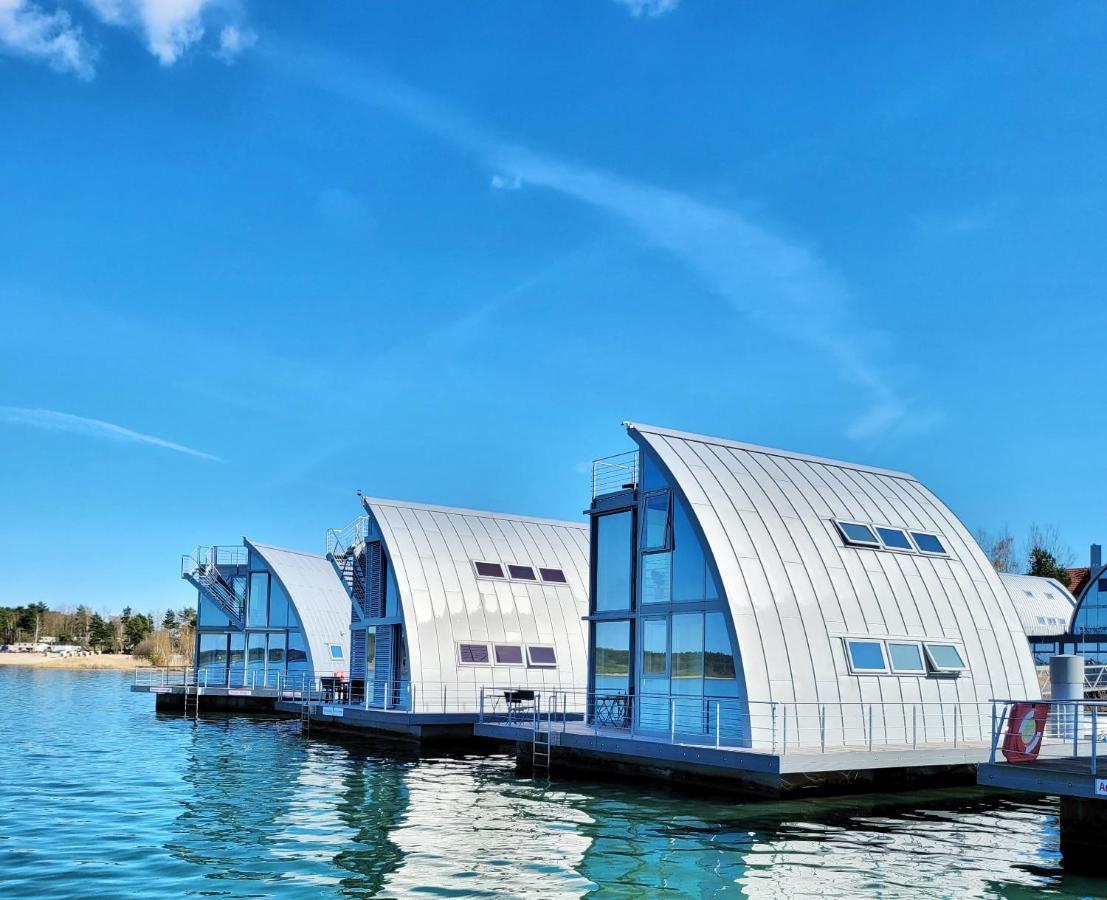 Schwimmendes Ferienhaus Sky Elsterheide Εξωτερικό φωτογραφία