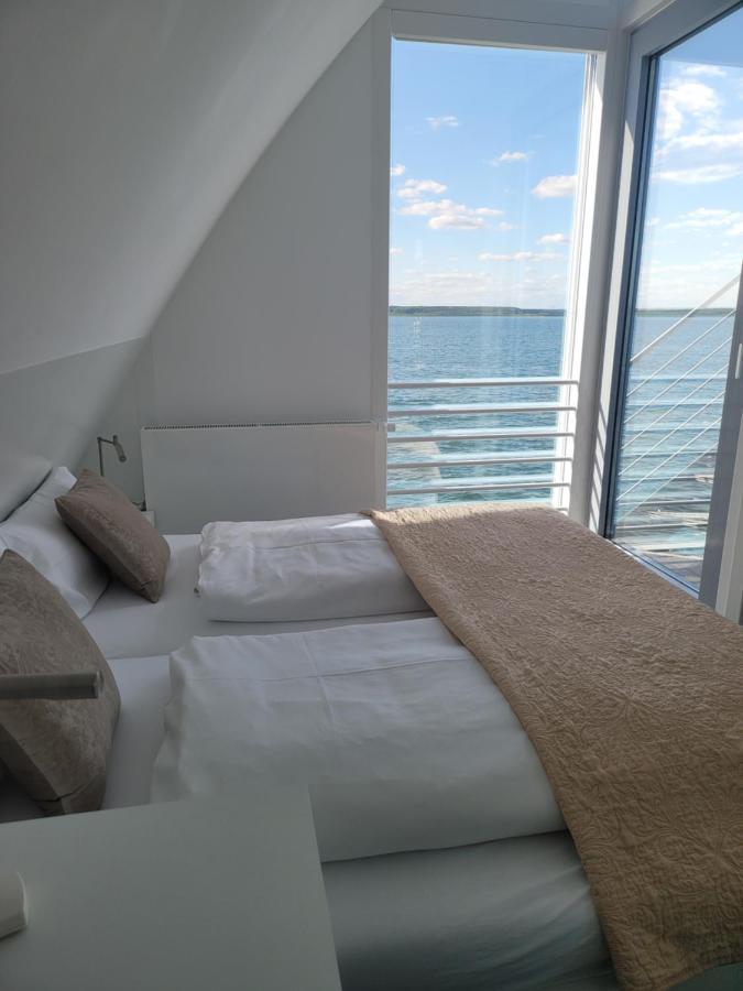 Schwimmendes Ferienhaus Sky Elsterheide Εξωτερικό φωτογραφία