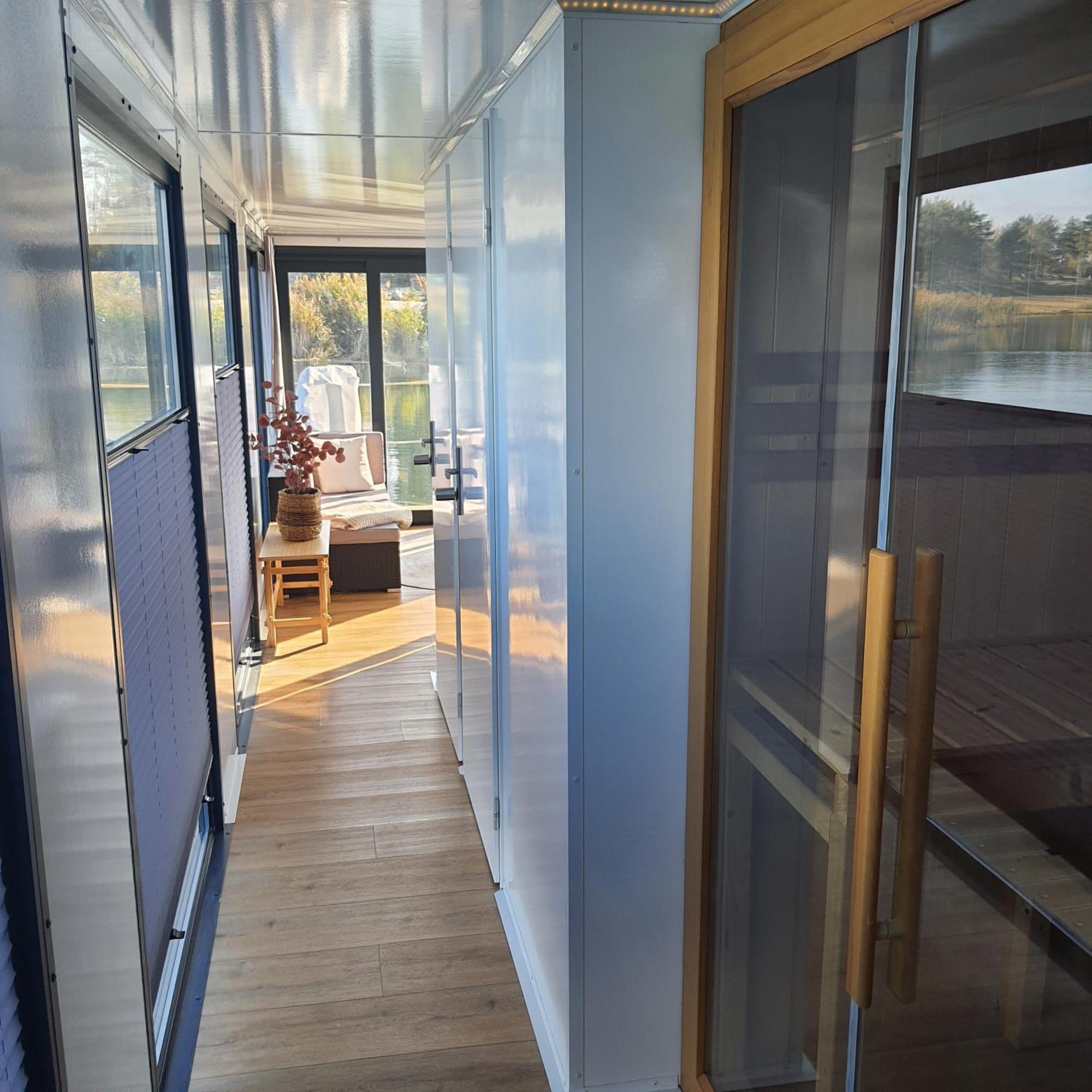 Schwimmendes Ferienhaus Sky Elsterheide Εξωτερικό φωτογραφία